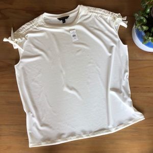 Cream Banana Republic blouse